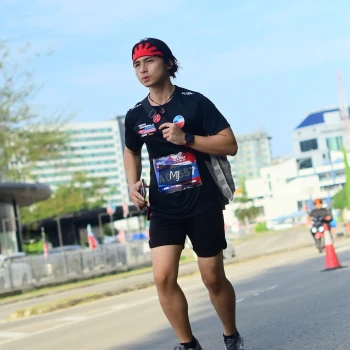 Runner Photo 3549496