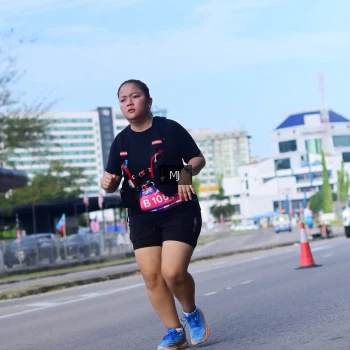 Runner Photo 3549630