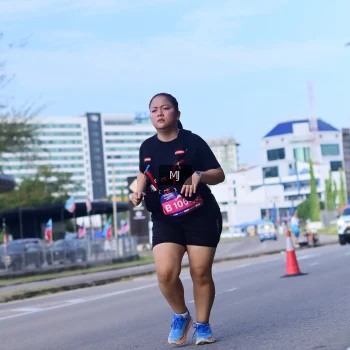 Runner Photo 3549636