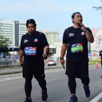 Runner Photo 3549660