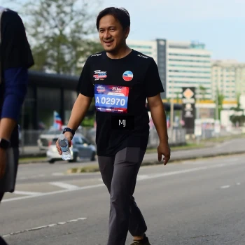 Runner Photo 3549734
