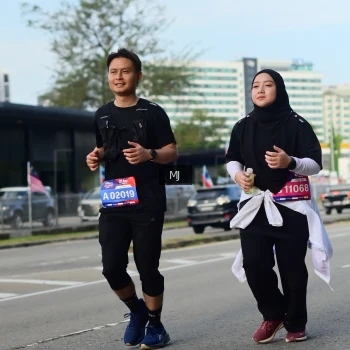 Runner Photo 3549751