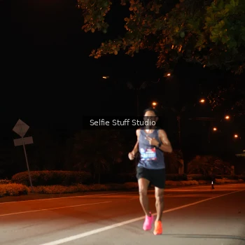 Runner Photo 3549757