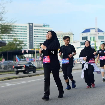 Runner Photo 3549771