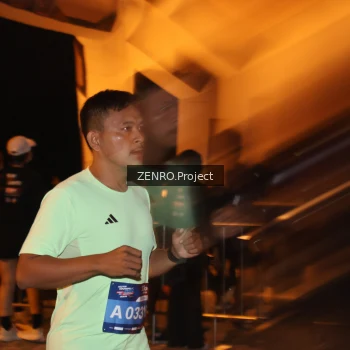 Runner Photo 3549774