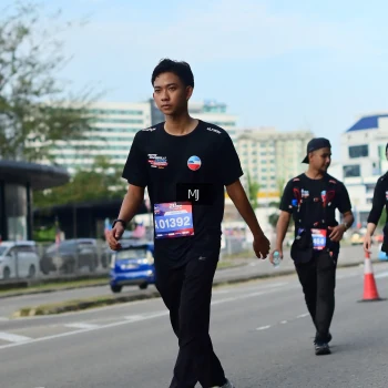 Runner Photo 3549894