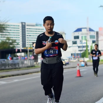 Runner Photo 3549923