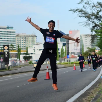 Runner Photo 3549947
