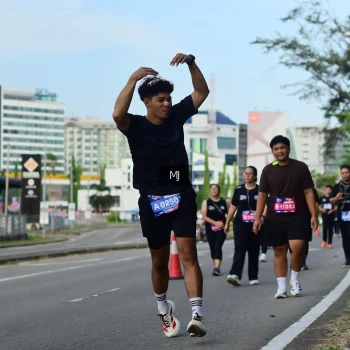 Runner Photo 3549972