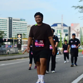 Runner Photo 3549974