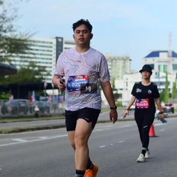 Runner Photo 3549984