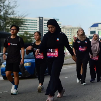 Runner Photo 3550007