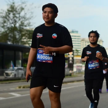 Runner Photo 3550024