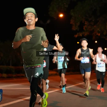 Runner Photo 3550137