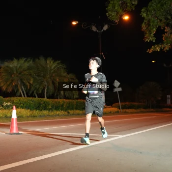 Runner Photo 3550173