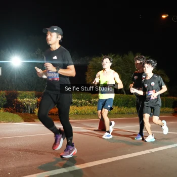 Runner Photo 3550181