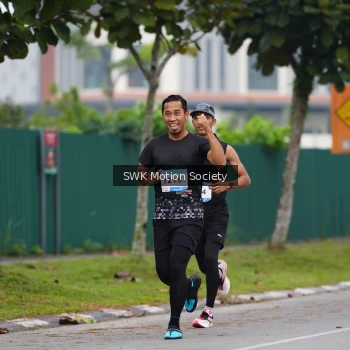 Runner Photo 3550210