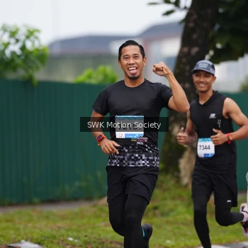 Runner Photo 3550235