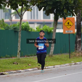 Runner Photo 3550311