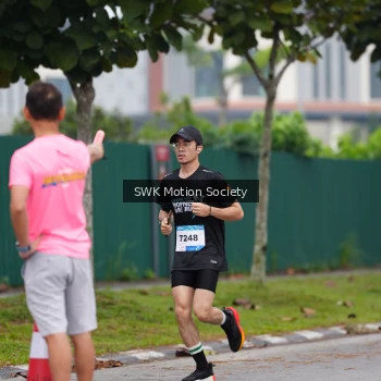 Runner Photo 3550324