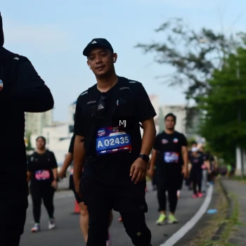 Runner Photo 3550339