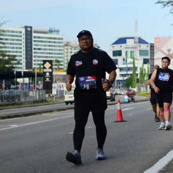 Runner Photo 3550357