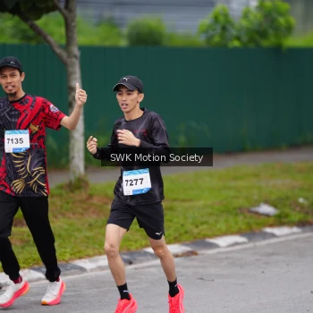 Runner Photo 3550359