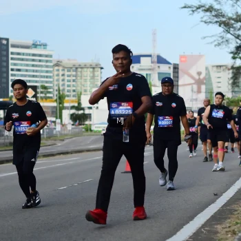 Runner Photo 3550368
