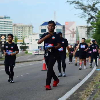 Runner Photo 3550371
