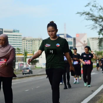 Runner Photo 3550397
