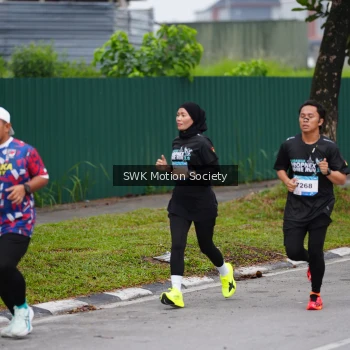 Runner Photo 3550403