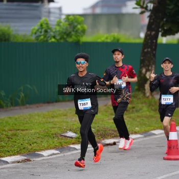 Runner Photo 3550410