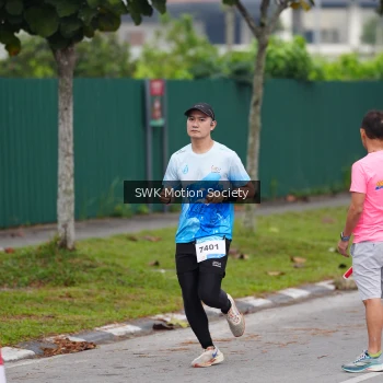 Runner Photo 3550439
