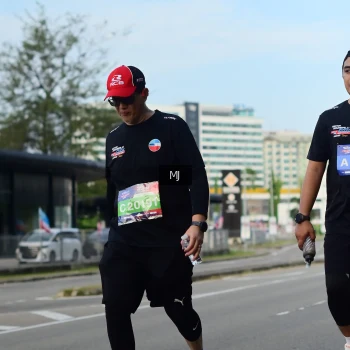 Runner Photo 3550443