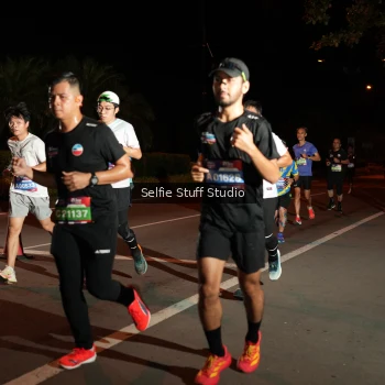 Runner Photo 3550449