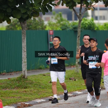 Runner Photo 3550461