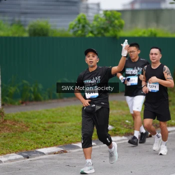 Runner Photo 3550512