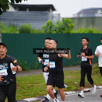 Runner Photo 3550522