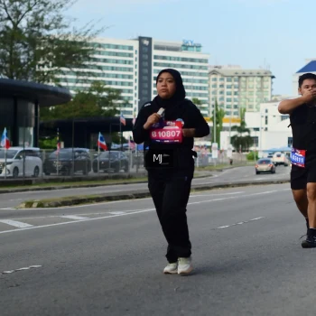 Runner Photo 3550541