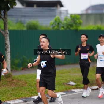 Runner Photo 3550543