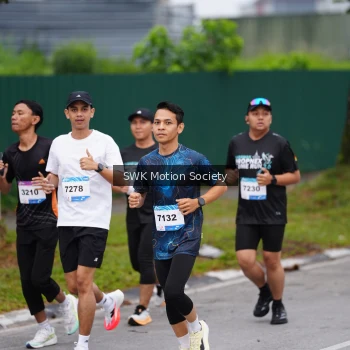 Runner Photo 3550589