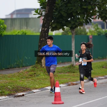 Runner Photo 3550647