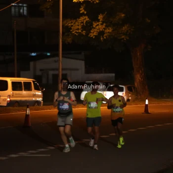 Runner Photo 3550662
