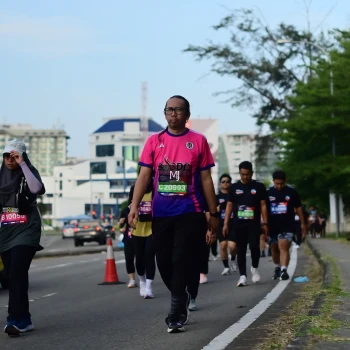 Runner Photo 3550672