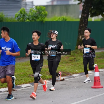 Runner Photo 3550673