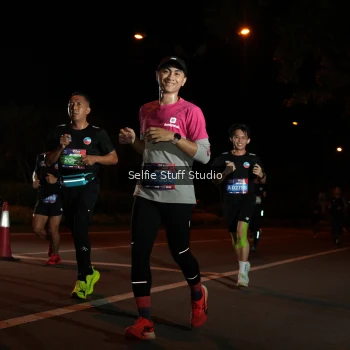 Runner Photo 3550675