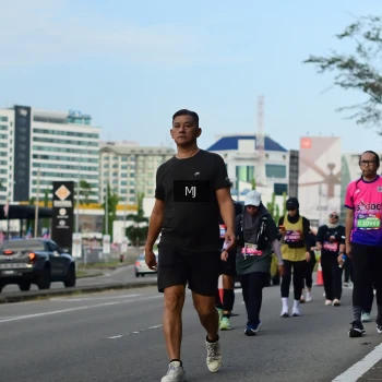 Runner Photo 3550682