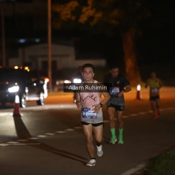 Runner Photo 3550693
