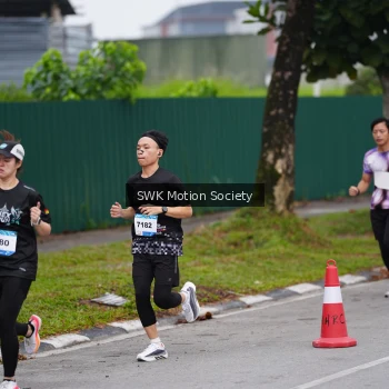 Runner Photo 3550697