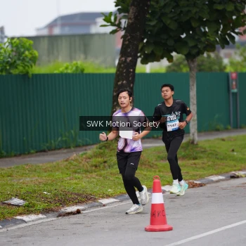 Runner Photo 3550711